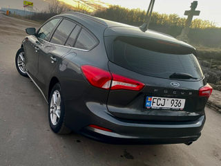 Ford Focus foto 4