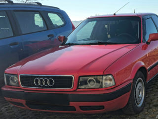 Audi 80