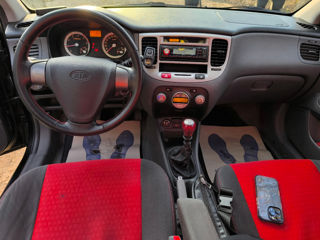 KIA Rio foto 7