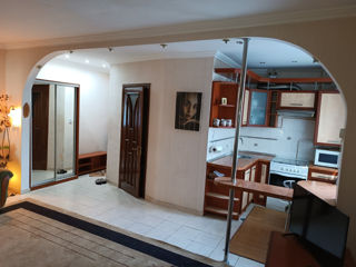 Apartament cu 3 camere, 52 m², Centru, Bălți