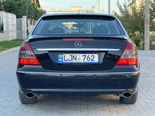 Mercedes E-Class foto 5