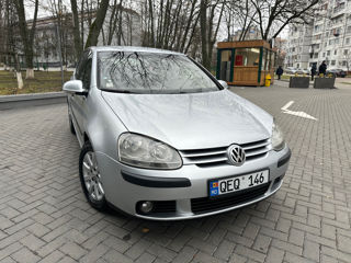 Volkswagen Golf foto 2