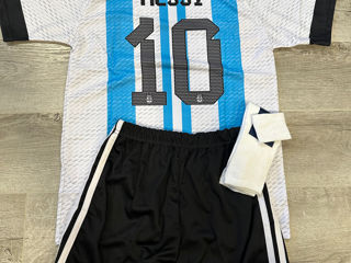 Costum fotbal Lamine Yamal 140 cm,152 cm foto 0