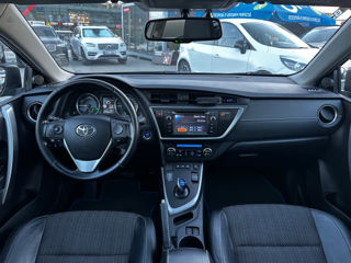 Toyota Auris foto 8