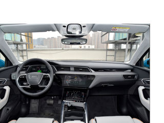Audi Q4 e-tron foto 6