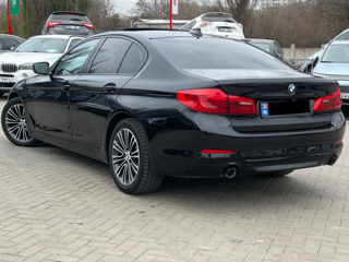 BMW 5 Series foto 3