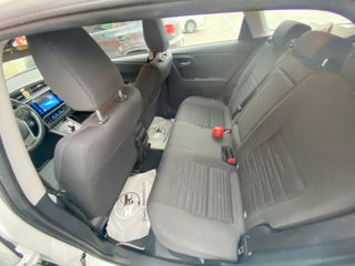 Toyota Auris foto 8