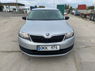 Skoda Rapid foto 1