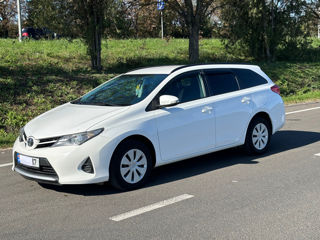 Toyota Auris foto 4