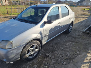 Dacia Logan foto 3