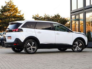 Peugeot 5008 foto 2