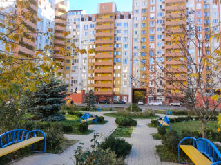 Apartament cu 2 camere, 65 m², Botanica, Chișinău