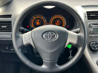 Toyota Auris foto 12