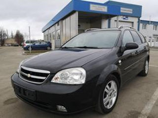 Chevrolet Lacetti Nubira foto 1