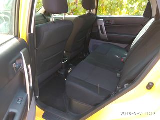 Daihatsu Terios foto 7