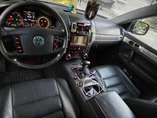 Volkswagen Touareg foto 4