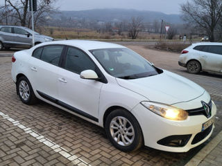 Renault Fluence foto 3