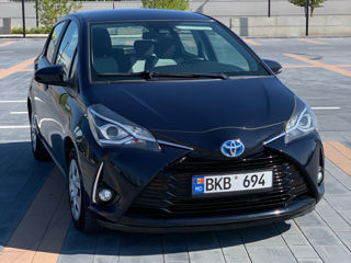 Toyota Yaris foto 1