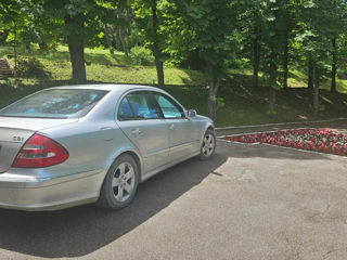 Mercedes E-Class foto 5