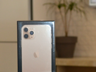 Iphone 11 pro, gold! New!!! foto 2