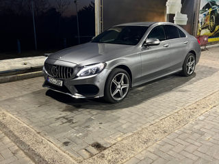 Mercedes C-Class foto 2