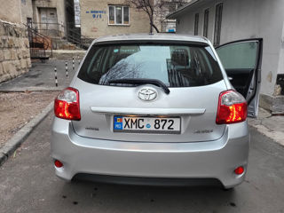 Toyota Auris foto 3