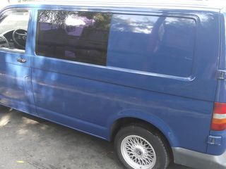 Volkswagen Transporter T5 foto 2