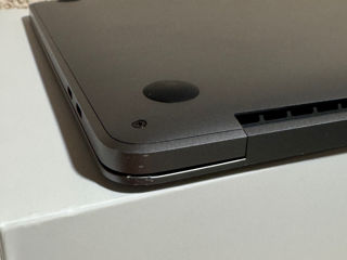 MacBook Pro 13 Touchpad 2020 foto 9