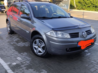 Renault Megane foto 2