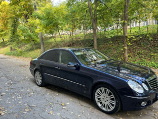 Mercedes E-Class foto 3