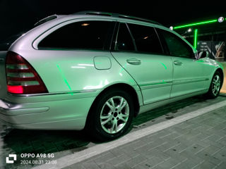 Mercedes C-Class