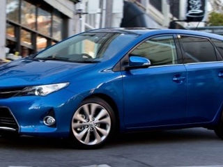 Toyota Auris foto 2