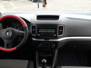 Volkswagen Sharan foto 7