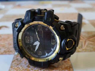 Se vinde ceas casio G-Shock GWG-1000
