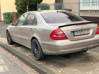 Mercedes E Class foto 5