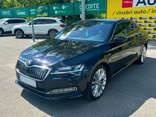 Skoda Superb foto 3