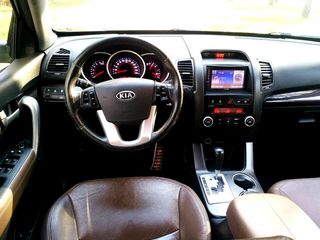 KIA Sorento foto 10