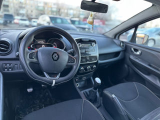 Renault Clio foto 13