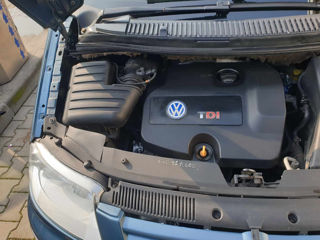 Volkswagen Sharan foto 3