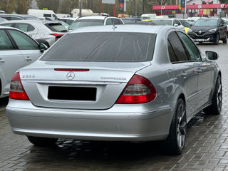 Mercedes E-Class foto 5