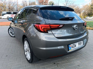 Opel Astra foto 1