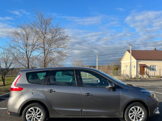 Renault Grand Scenic foto 7