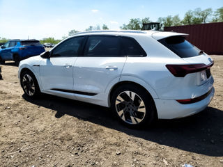 Audi e-tron foto 6