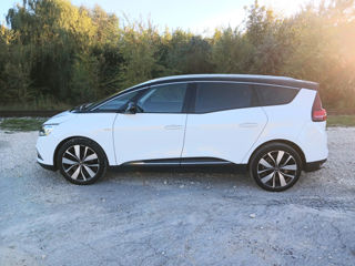 Renault Grand Scenic foto 2