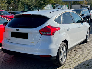 Ford Focus foto 4