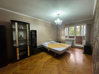 Apartament cu 1 cameră, 37 m², Botanica, Chișinău foto 3