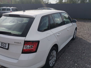 Skoda Fabia foto 2