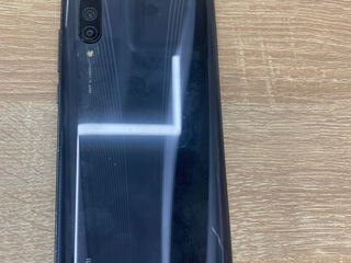 Продам Xiaomi Mi CC9 lite 6/128gb Гарантия 6 месяцев!