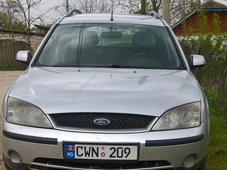 Ford Mondeo foto 1