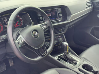 Volkswagen Jetta foto 10